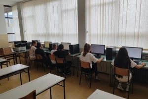 2025-09-29 Zahvalnica pomozi.ba ZEOS-u zeostation donacija kompjutera (12)- 1600.webp