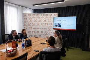 2025-09-29 Zahvalnica pomozi.ba ZEOS-u zeostation donacija kompjutera (2)- 1600.webp