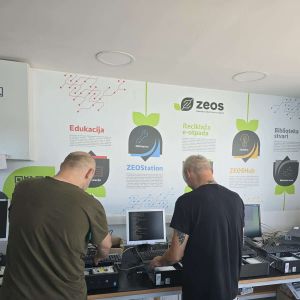 U ZEOStation-u je danas obnovljeno 10 kompjutera za korisnike Pomozi.ba